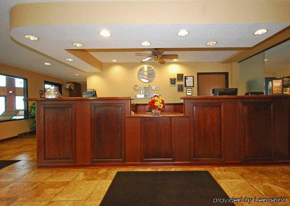 Quality Inn Parkersburg North-Vienna Interior photo